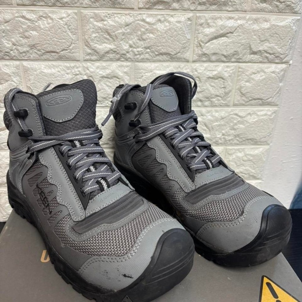 KEEN Utility Men's Reno Mid Height Composite Toe Flexible Athletic Work Boots